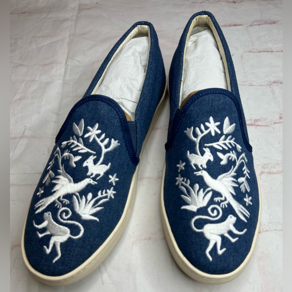 Saludos Otomi Slip On Sneakers sz 9